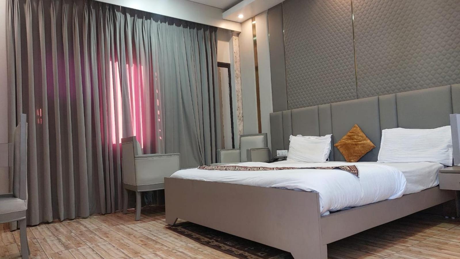 Hotel Rajshree Tanakpur Εξωτερικό φωτογραφία